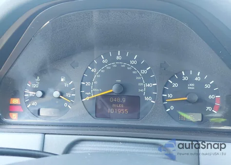 2000 Mercedes-Benz E 320 4M from USA, damaged, VIN WDBJF82J1YX035087